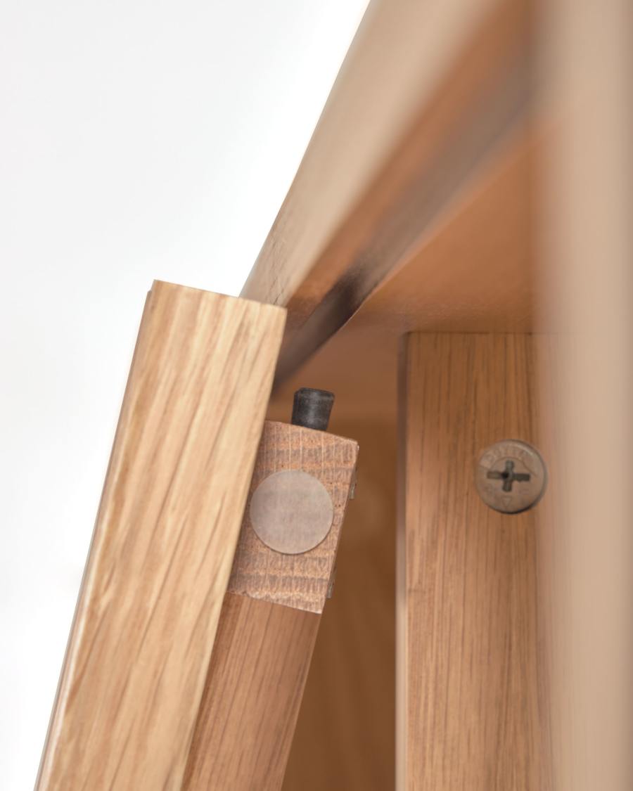 Beyla solid oak shelf unit with oak veneer 84.3 x 170 cm FSC 100%.