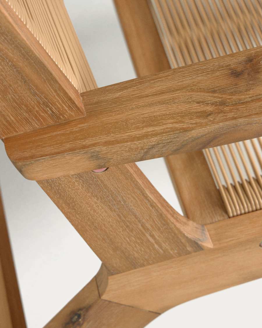 Geralda acacia wood armchair with natural finish FSC 100%