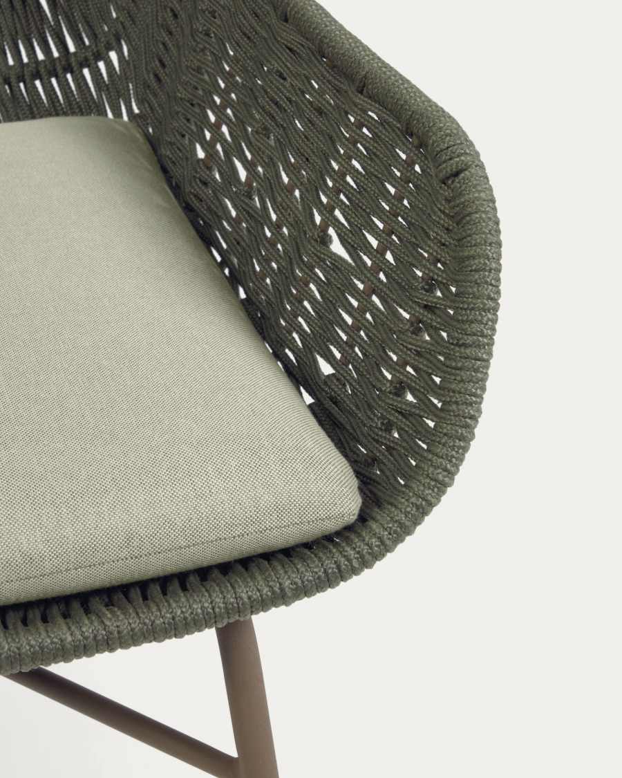Fauteuil Abeli en corde verte et pieds en acier galvanisé