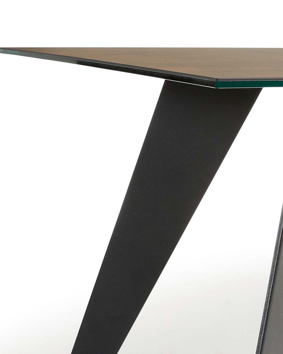 Τραπέζι Koda, πορσελάνη Iron Corten και μαύρα ατσάλινα πόδια, 160 x 90 εκ