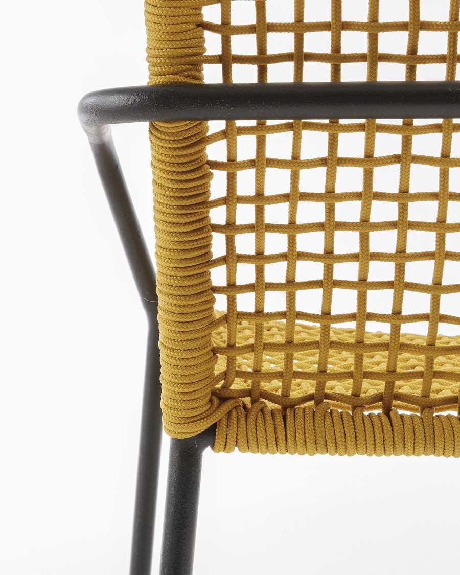 Ellen Stuhl aus senfgelbem Seil und verzinktem Stahl