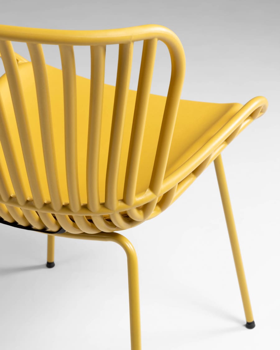 Surpik outdoor chair in yellow