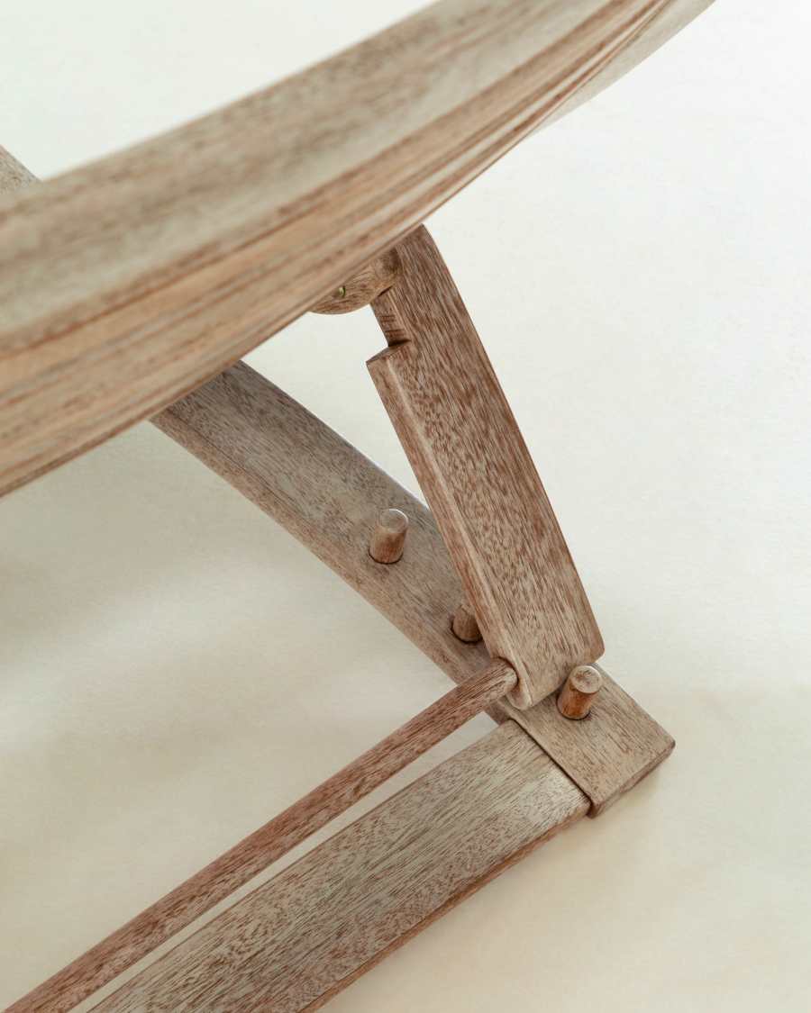 Sdraio Lucien invecchiato