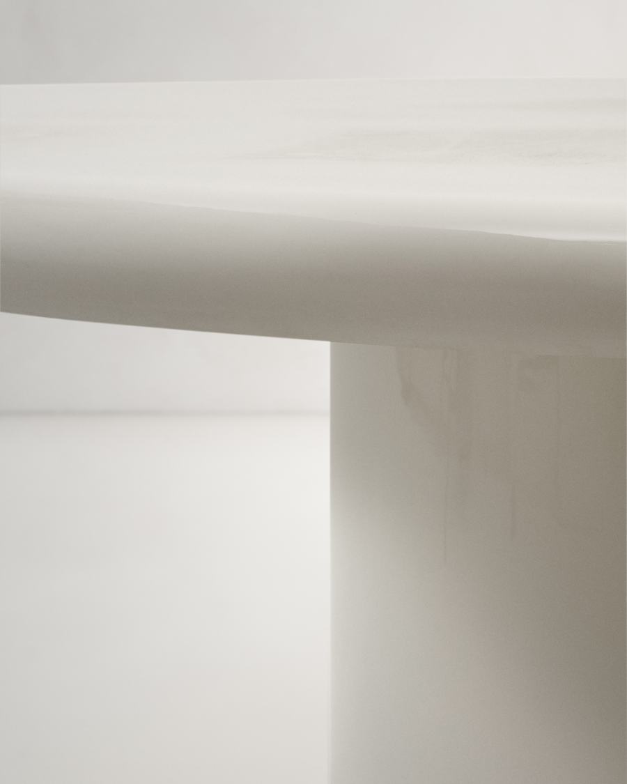 Canaret round cement table in a glossy white finish Ø 152 cm