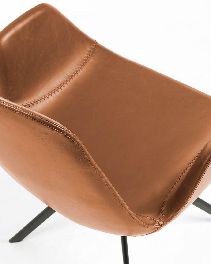 Sedia Yolanda marrone