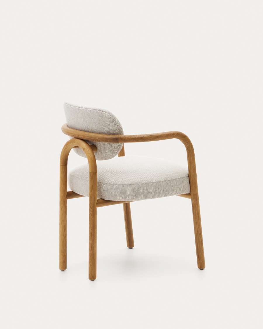 Sedia Melqui beige di legno massiccio di rovere con finitura naturale