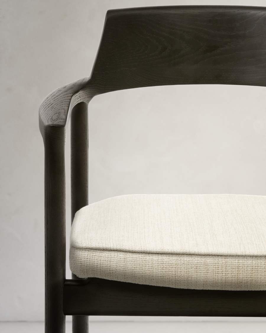 Chaise Alocs tissu chenille beige déhoussable bois de chêne finition noire FSC Mix Credit