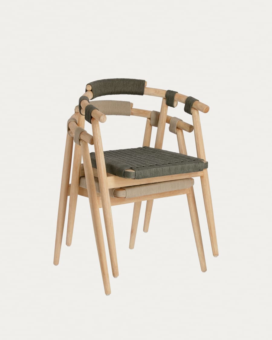 Majela chair in solid eucalyptus with oak-effect finish and green rope FSC 100%