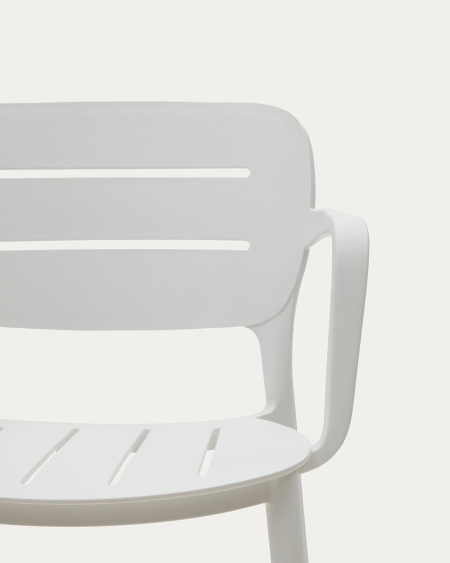 Morella stackable outdoor chair in white
