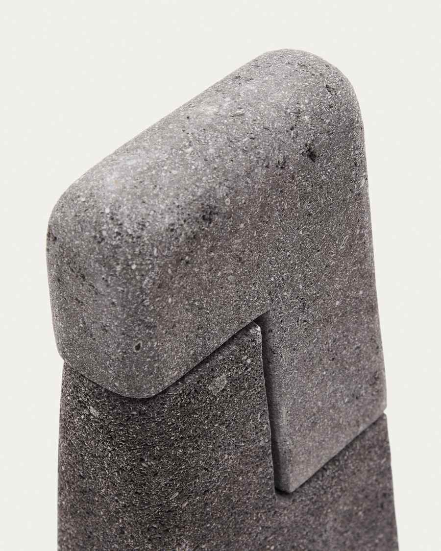 Sipa stone sculpture with natural finish 30 cm