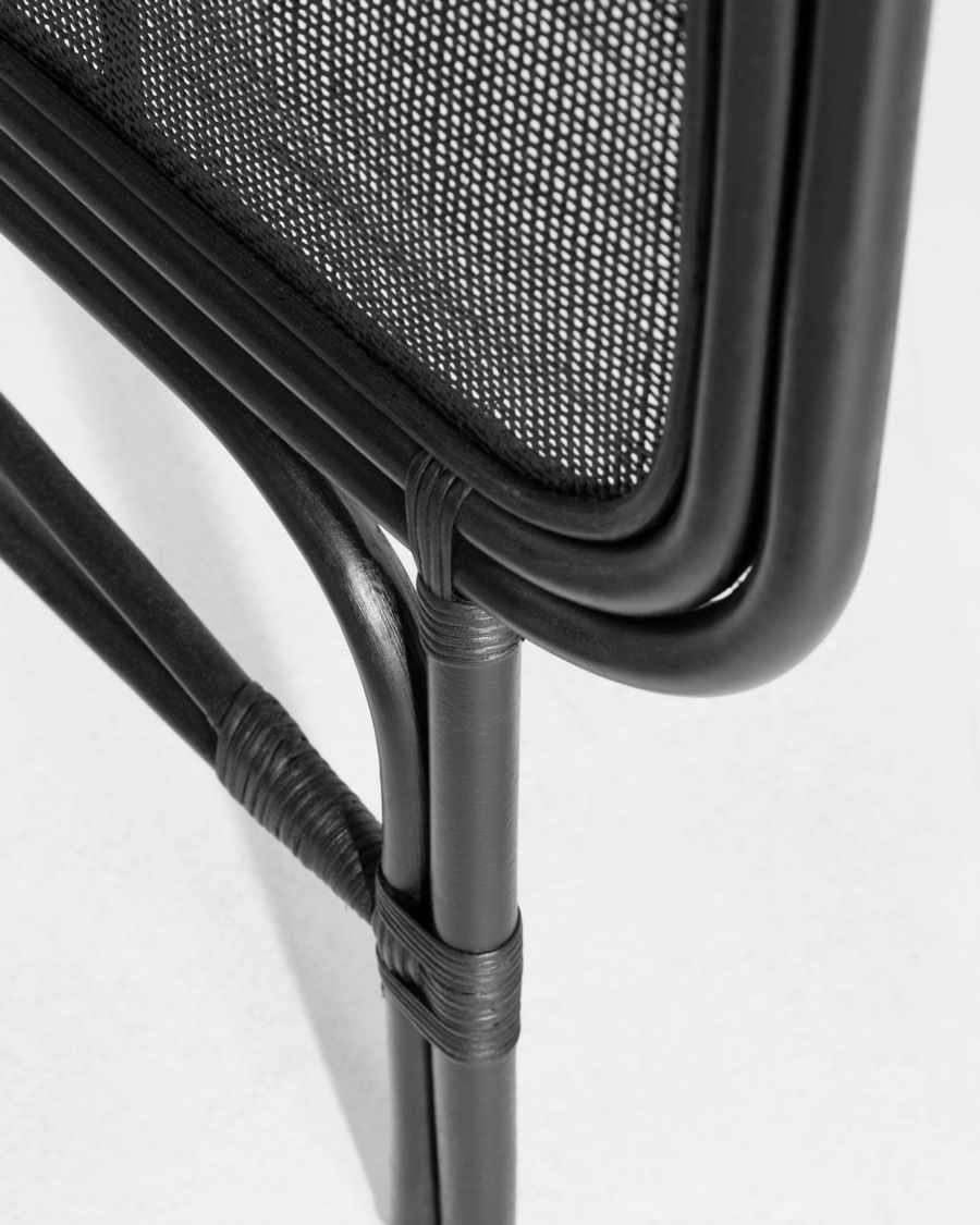 Margaret rattan headboard with a black finish, for 160 cm beds