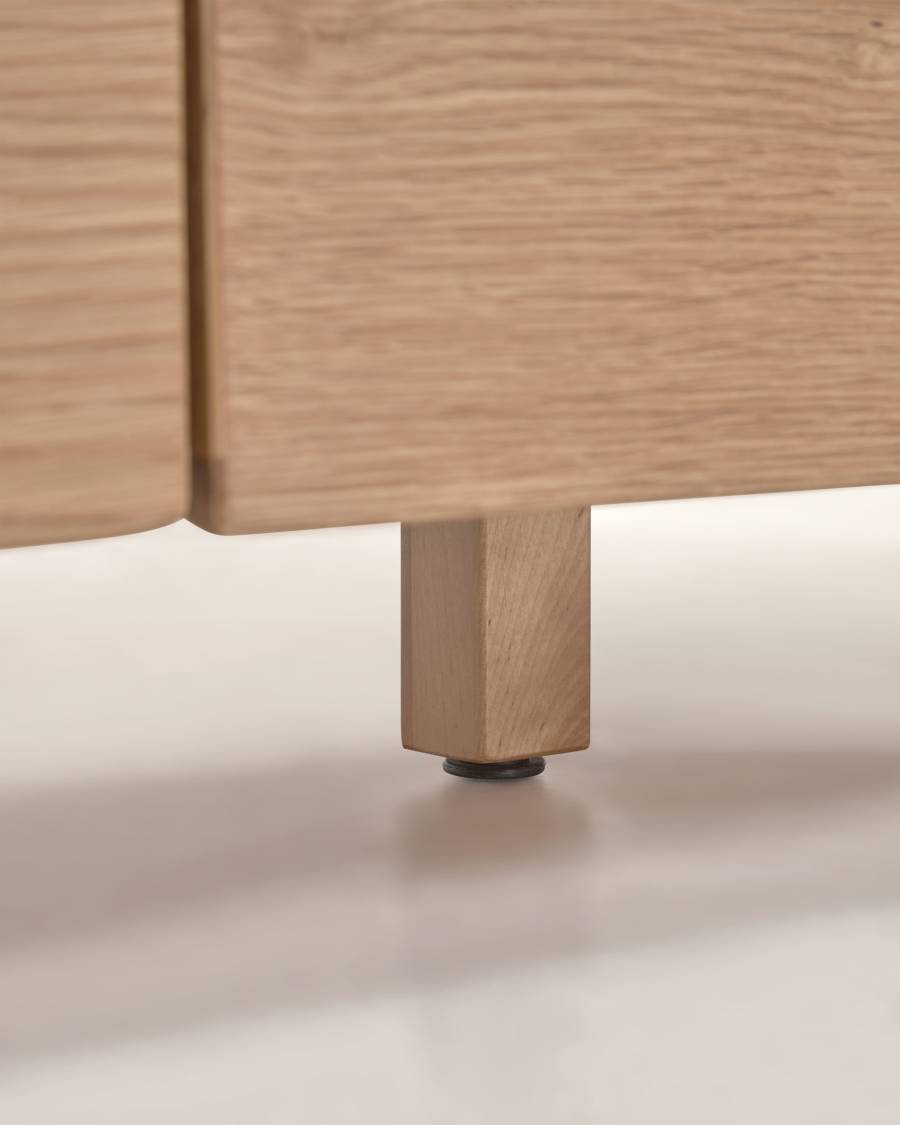 Rasha sideboard with oak veneer with natural finish 150 x 71 cm.