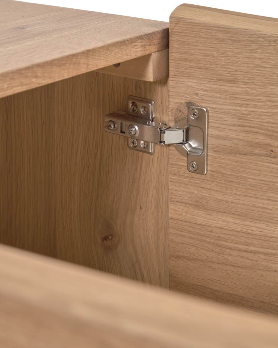 Rasha sideboard with oak veneer with natural finish 150 x 71 cm.