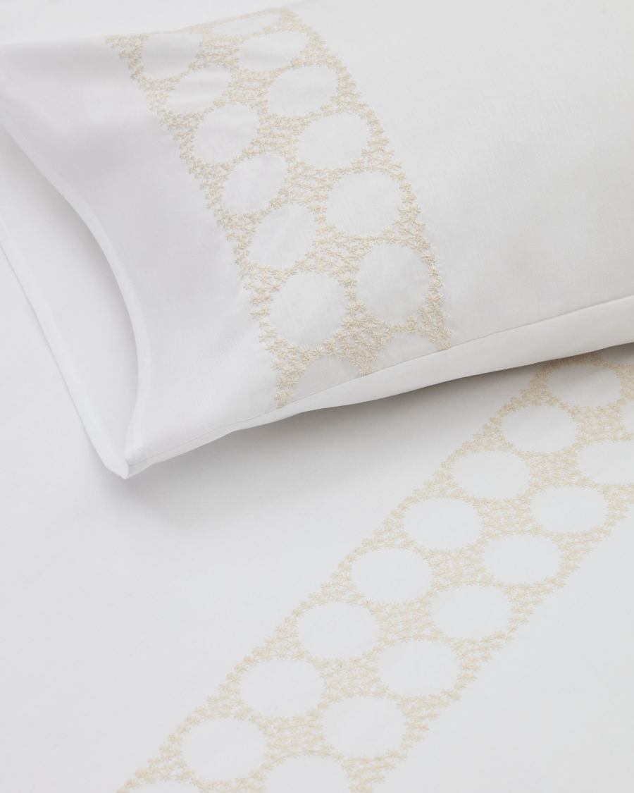 Set Teia housse couette, taies oreiller percale de coton blanc broderie fleurs 90x190 cm