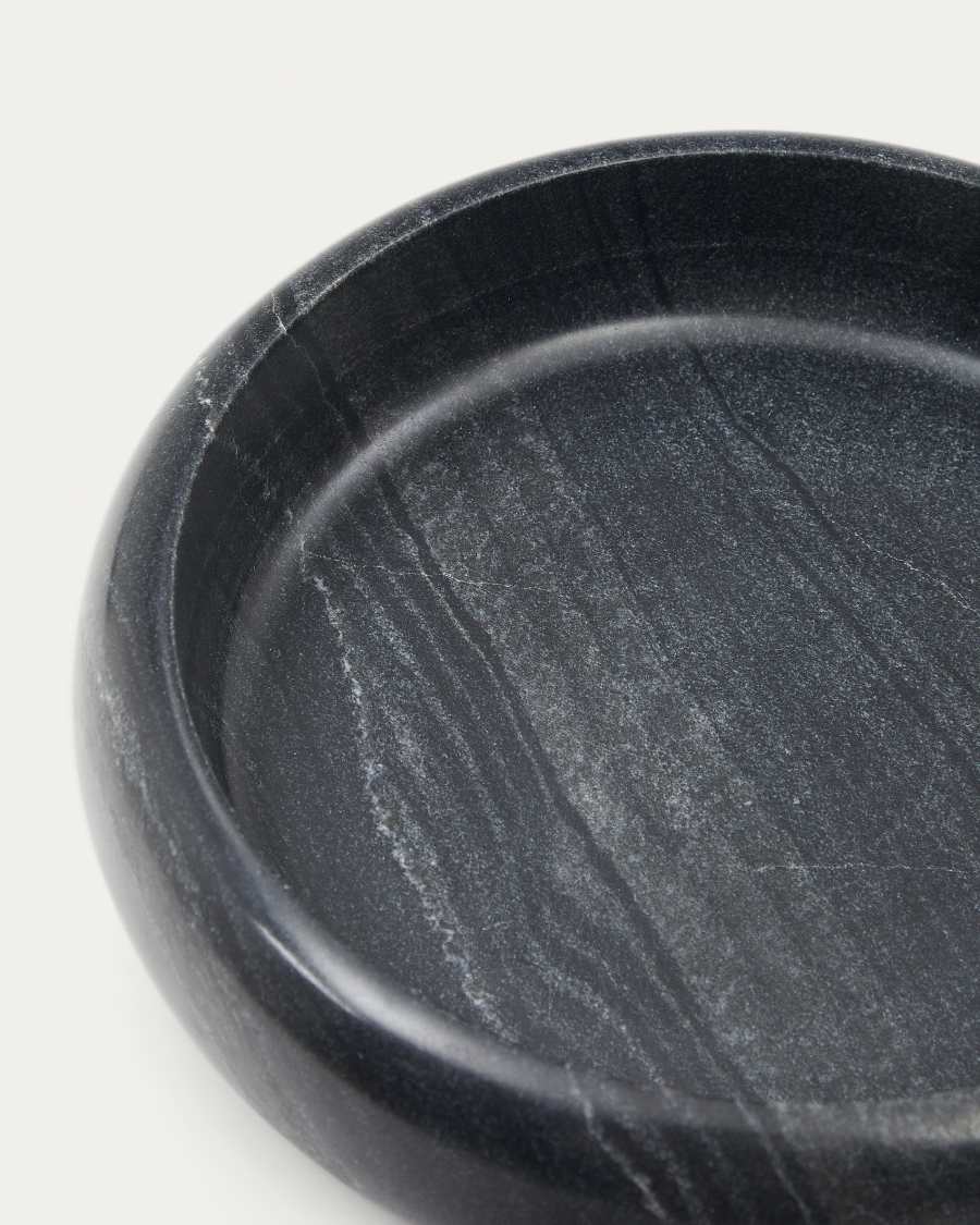 Sisine black marble centerpiece