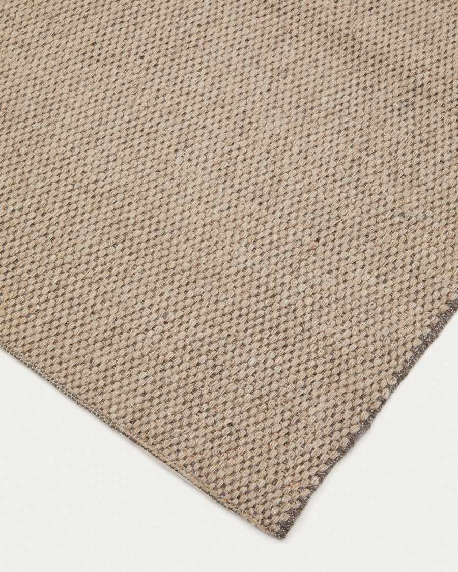 Sulema rug made of beige checkered wool 160 x 230 cm