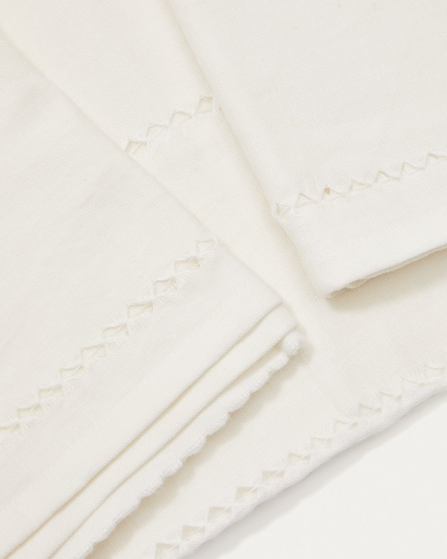 Sempa white linen tablecloth with openwork 170 x 230 cm