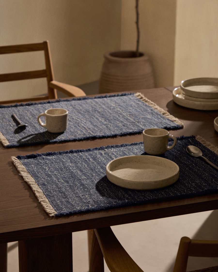 Ensemble Silati de 2 sets de table en lin et coton avec franges bleues