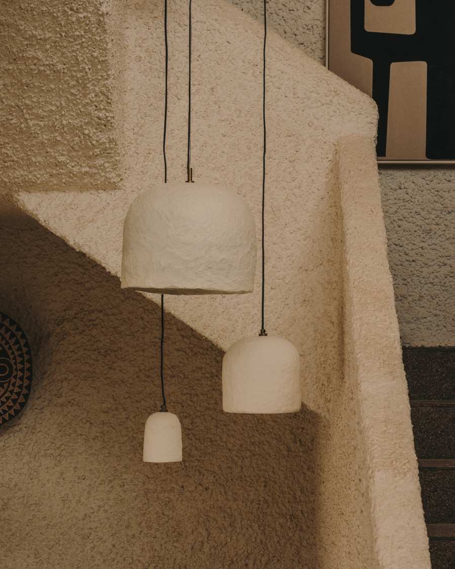 Calvia white papier-mâché ceiling lamp Ø 25 cm