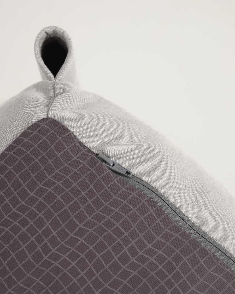 Square chaise longue pouffe with backrest in light grey with white aluminium, 165 x 101 cm