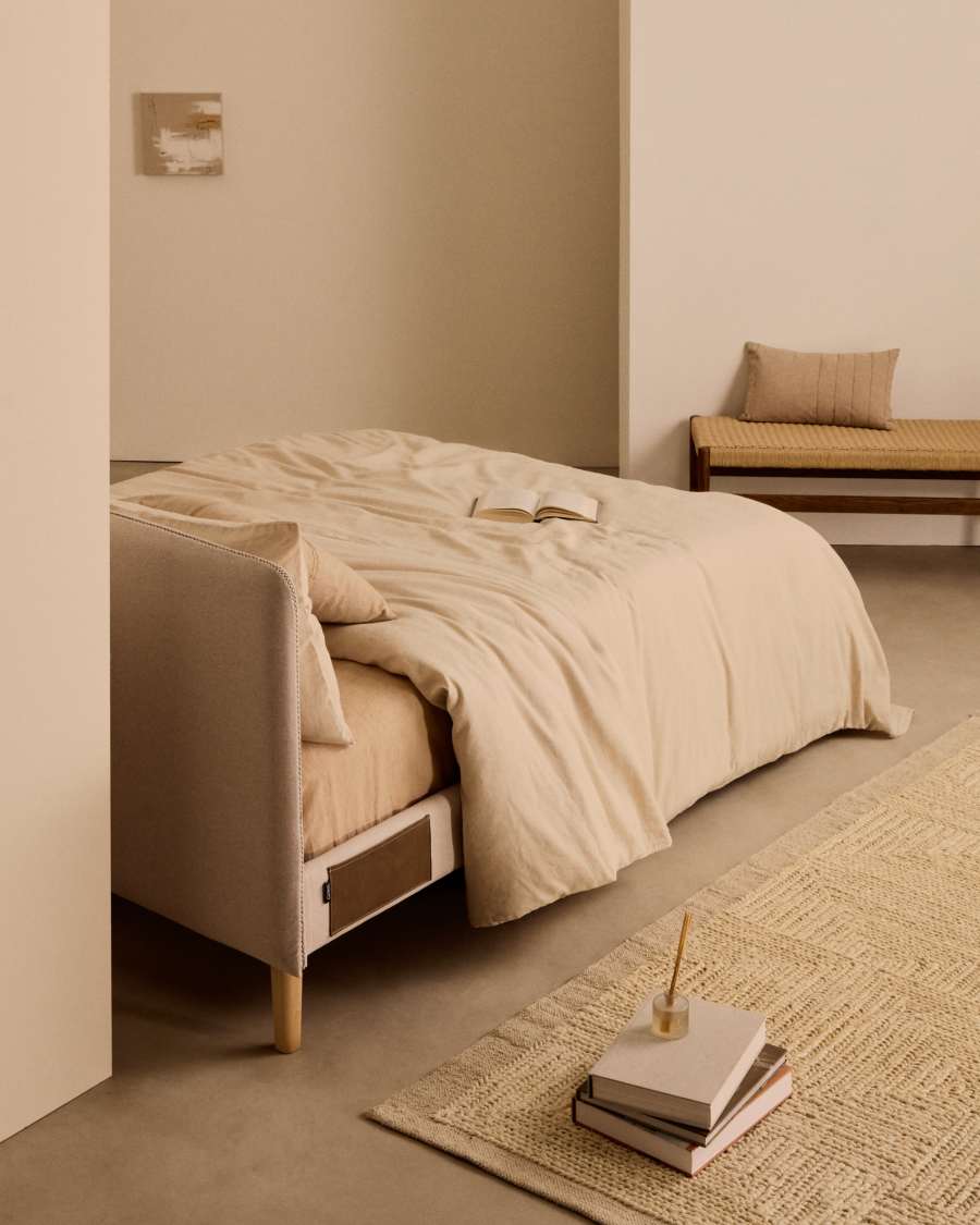 Dyla bed with removable cover in beige, with solid beech wood legs for a 160 x 200 cm mattress