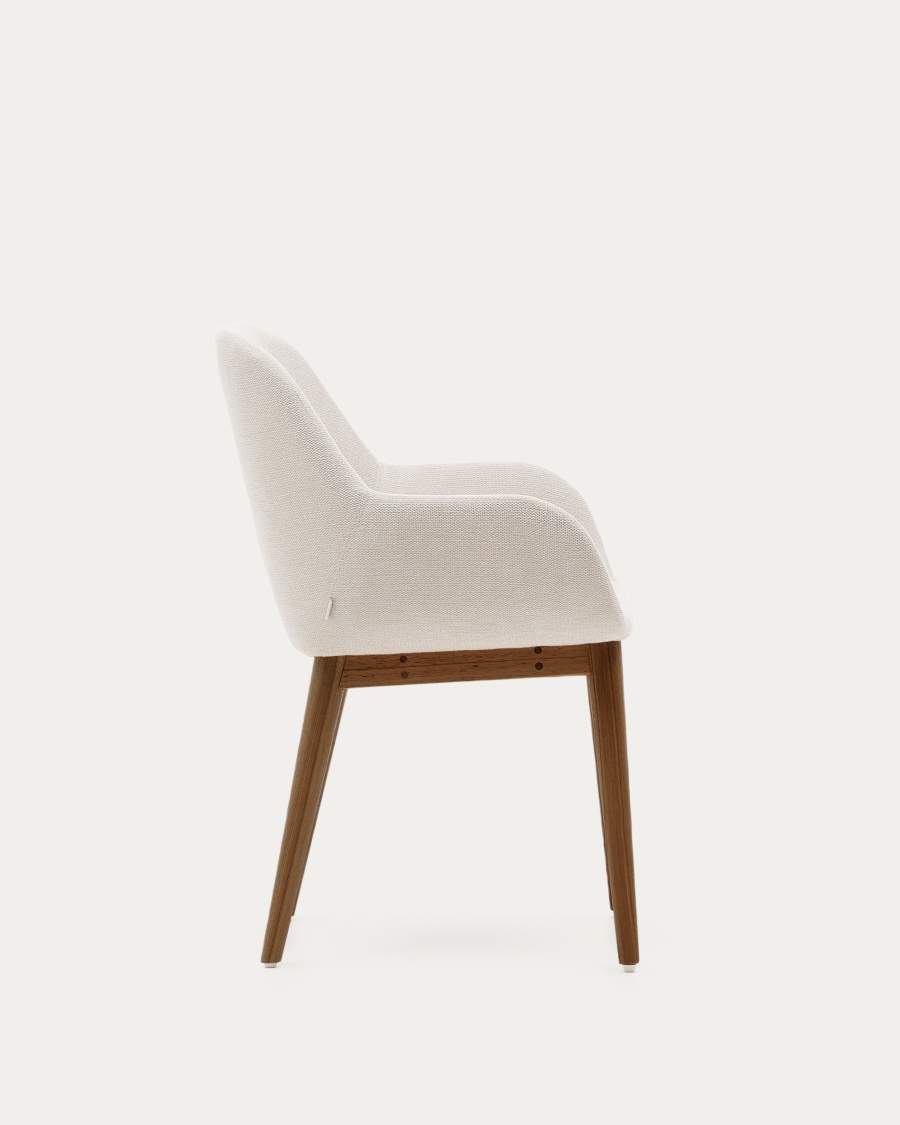 Konna chair in beige with solid ash wood legs in a dark finish FR