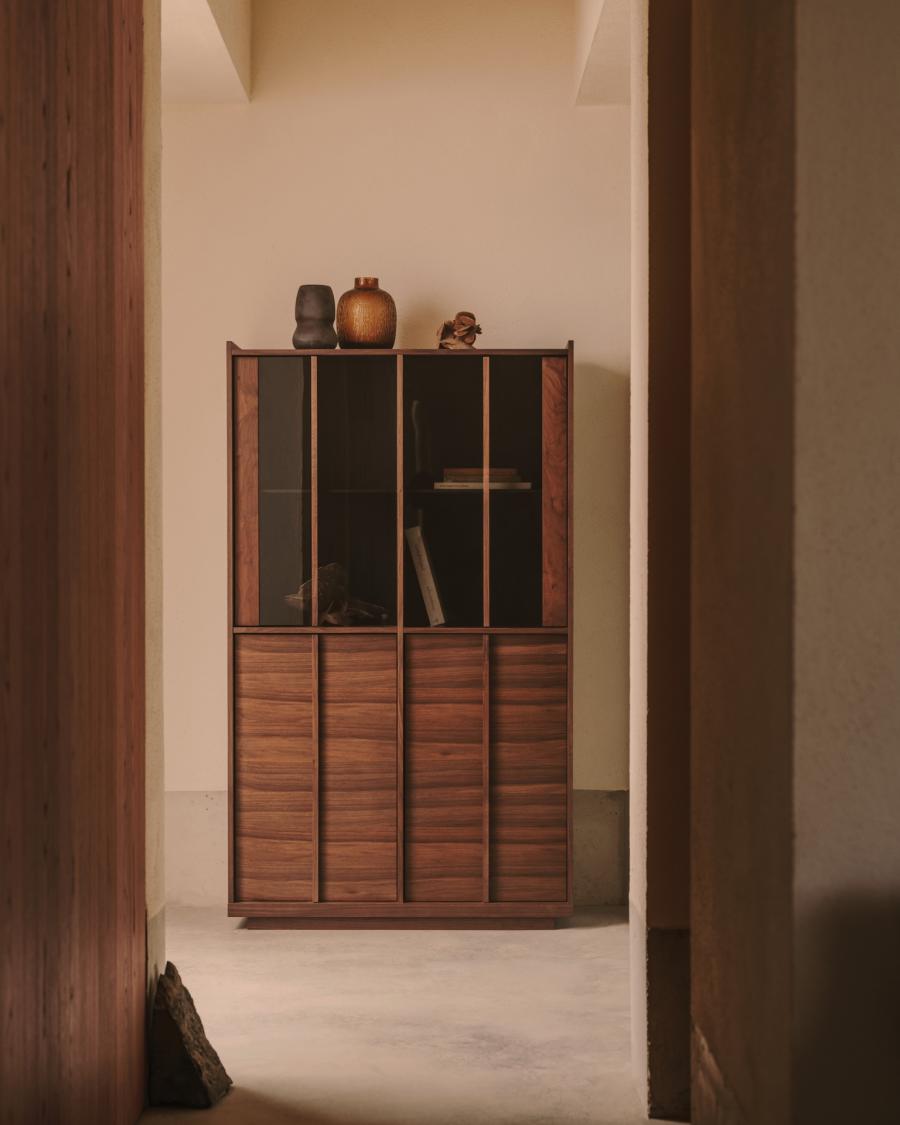 Onix display cabinet solid walnut and walnut veneer dark finish 100 x 170 cm FSC Mix Credit Assembled