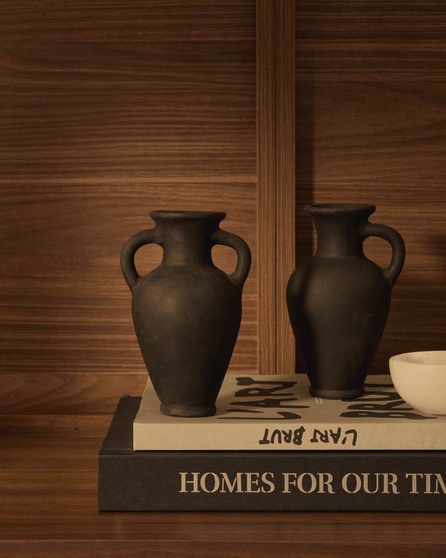 Ensemble Tefare de 2 vases en terre cuite finition noire 18 cm / 18 cm