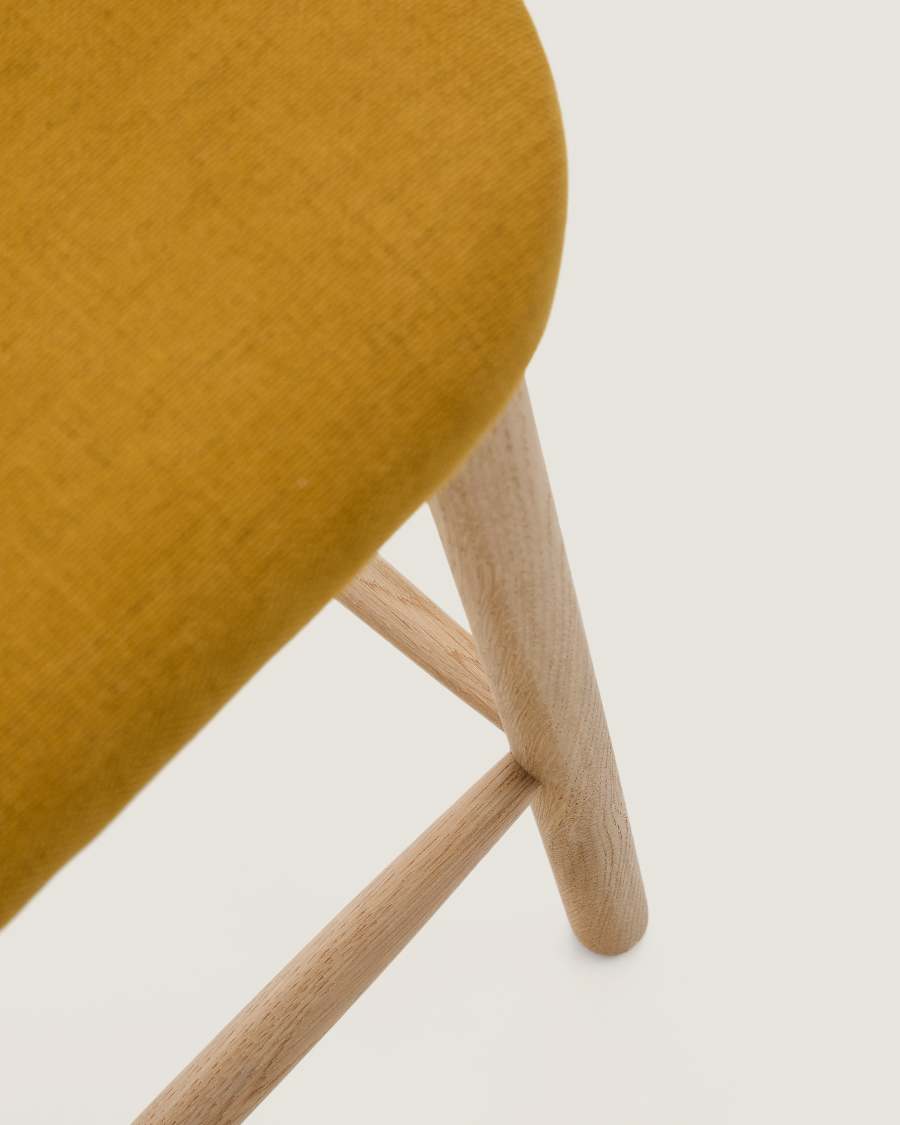 Helda stool in mustard chenille and solid oak wood FSC Mix Credit 65 cm