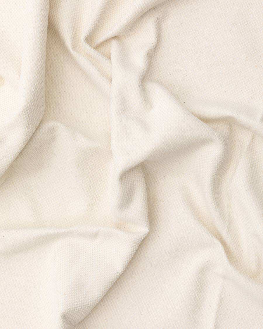 Volcan Pure White Fabric Swatch 10 x 15 cm