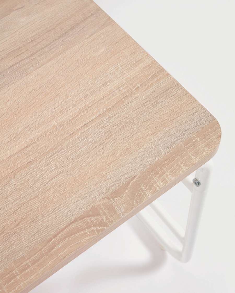 Yamina melamine TV stand with steel in a white finish, 110 x 46 cm