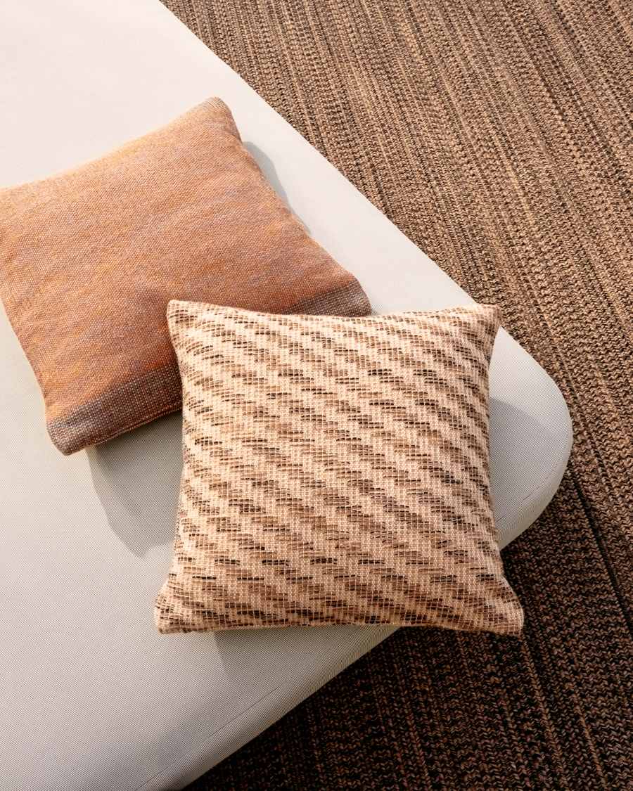 Housse de coussin Brenel 100% PET à rayures beige 50 x 50 cm