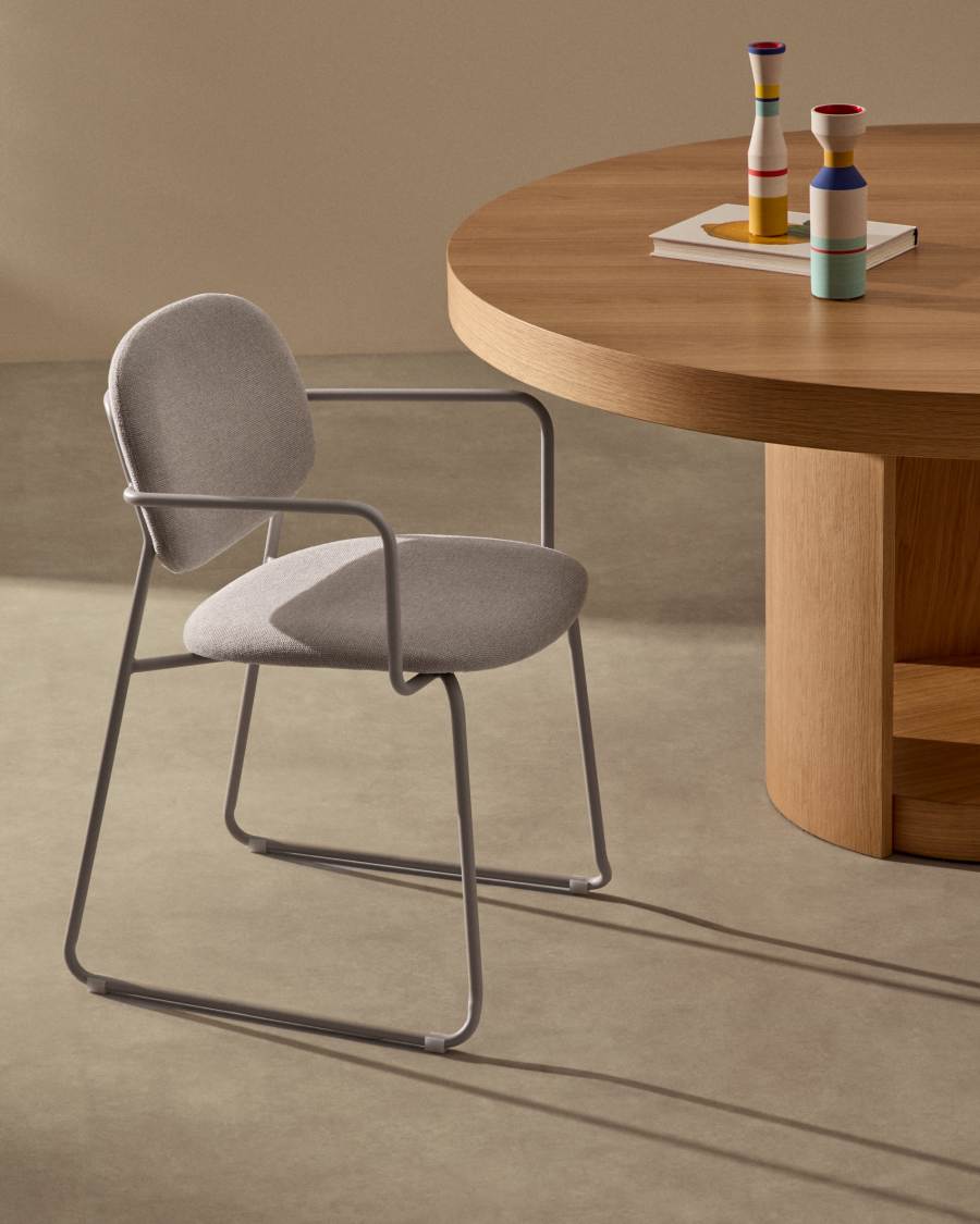 Meli chair in beige chenille with beige metal structure FSC Mix Credit