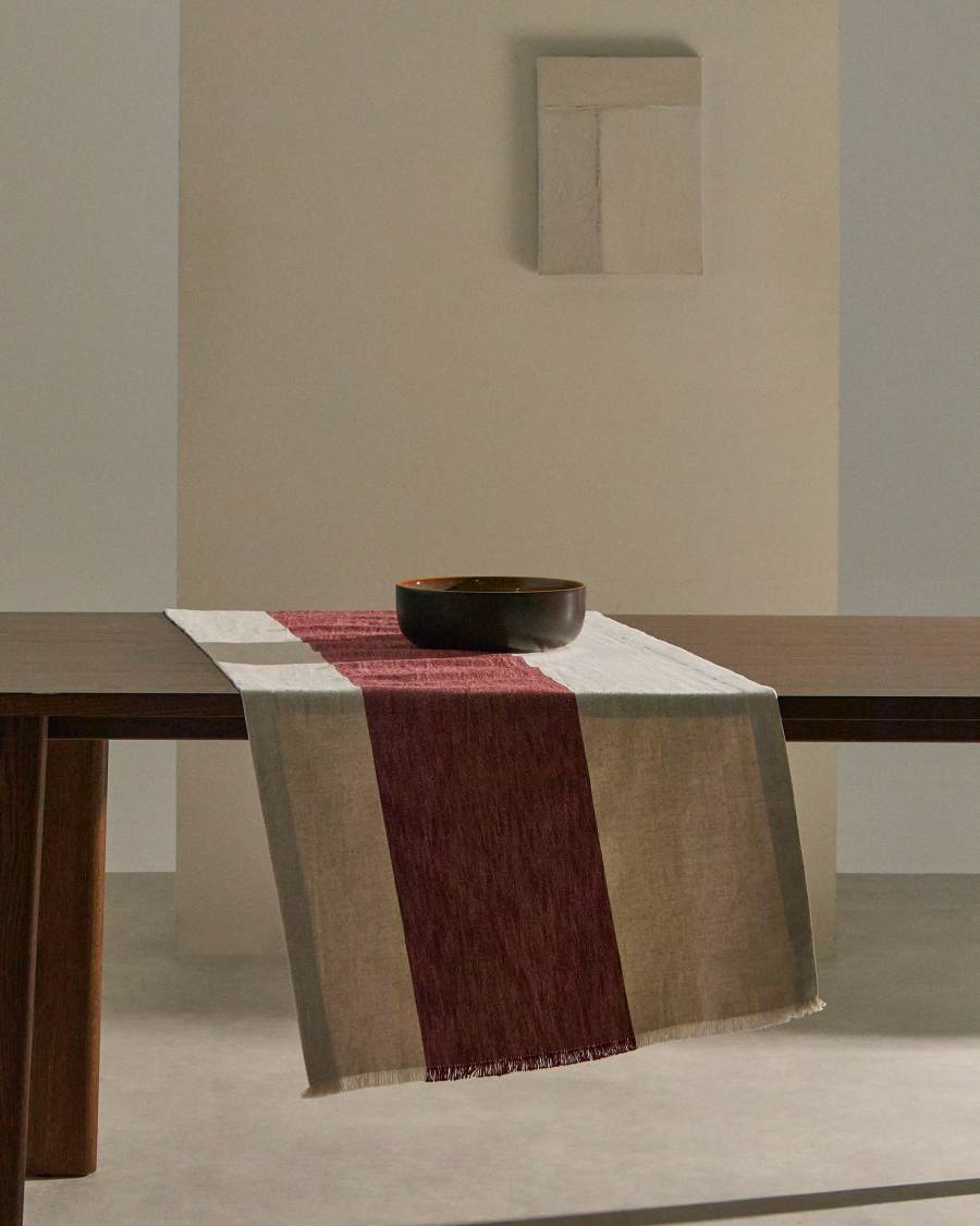 Chemin de table Vireta en coton et jute grenat et beige avec franges 50 x 150 cm