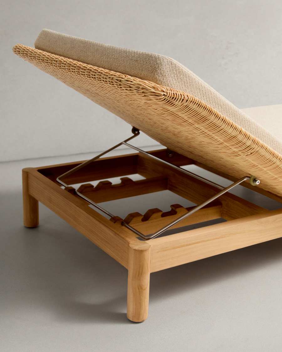 Lettino Galea in teak massello e rattan sintetico FSC 100%