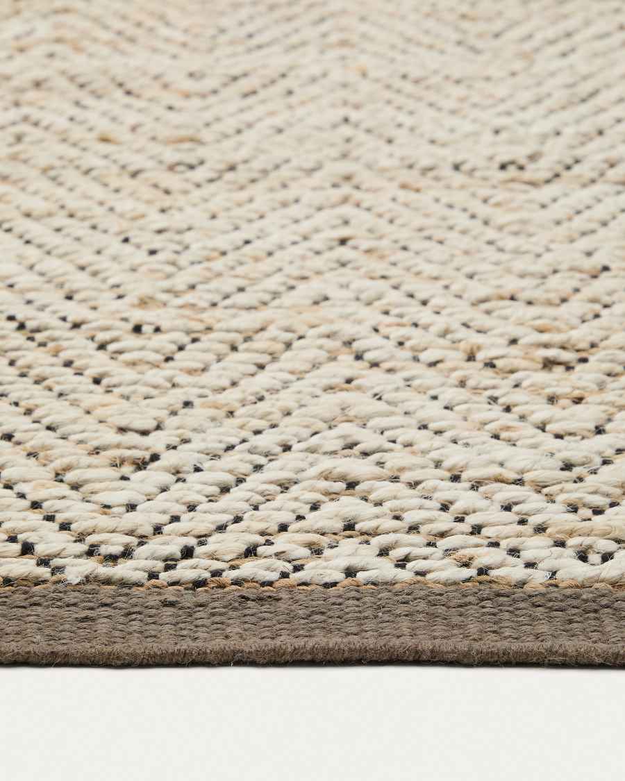 Arpe beige jute jacquard rug 160 x 230cm