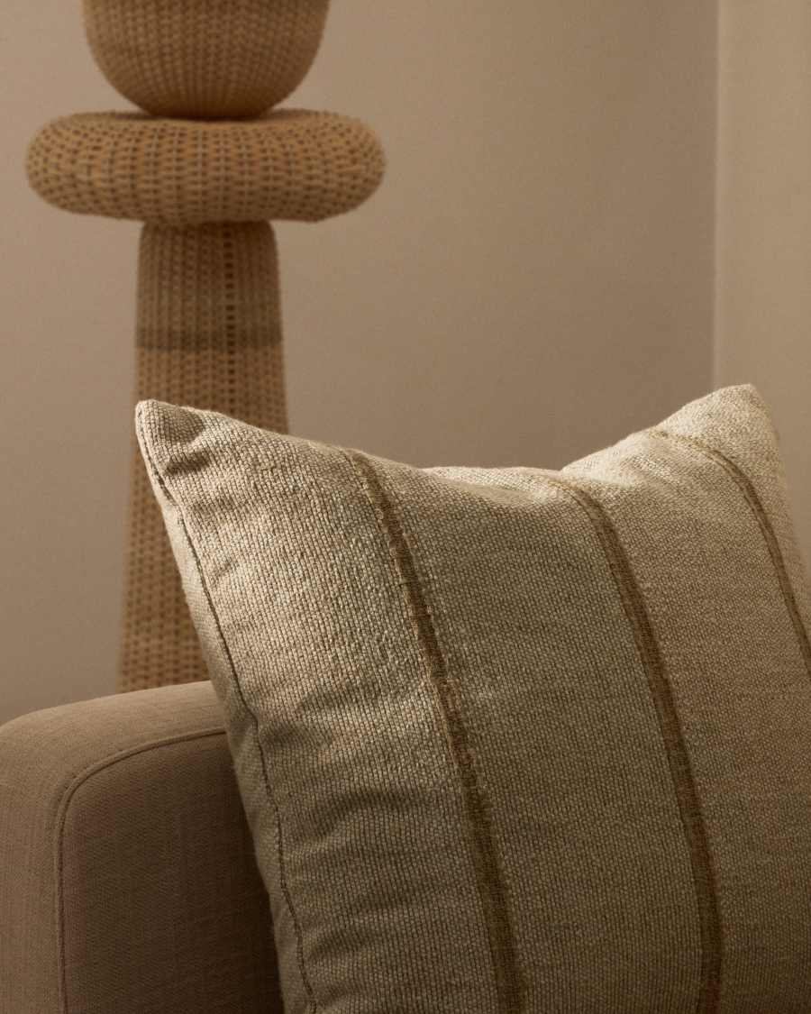 Kissenbezug Disis aus Leinen und Baumwolle mit gewebten beigefarbenen Streifen, 45 x 45 cm