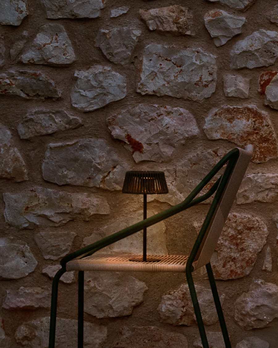 Lampe de table solaire d’extérieur Aldet en corde chinée noir et vert et pied en métal noir