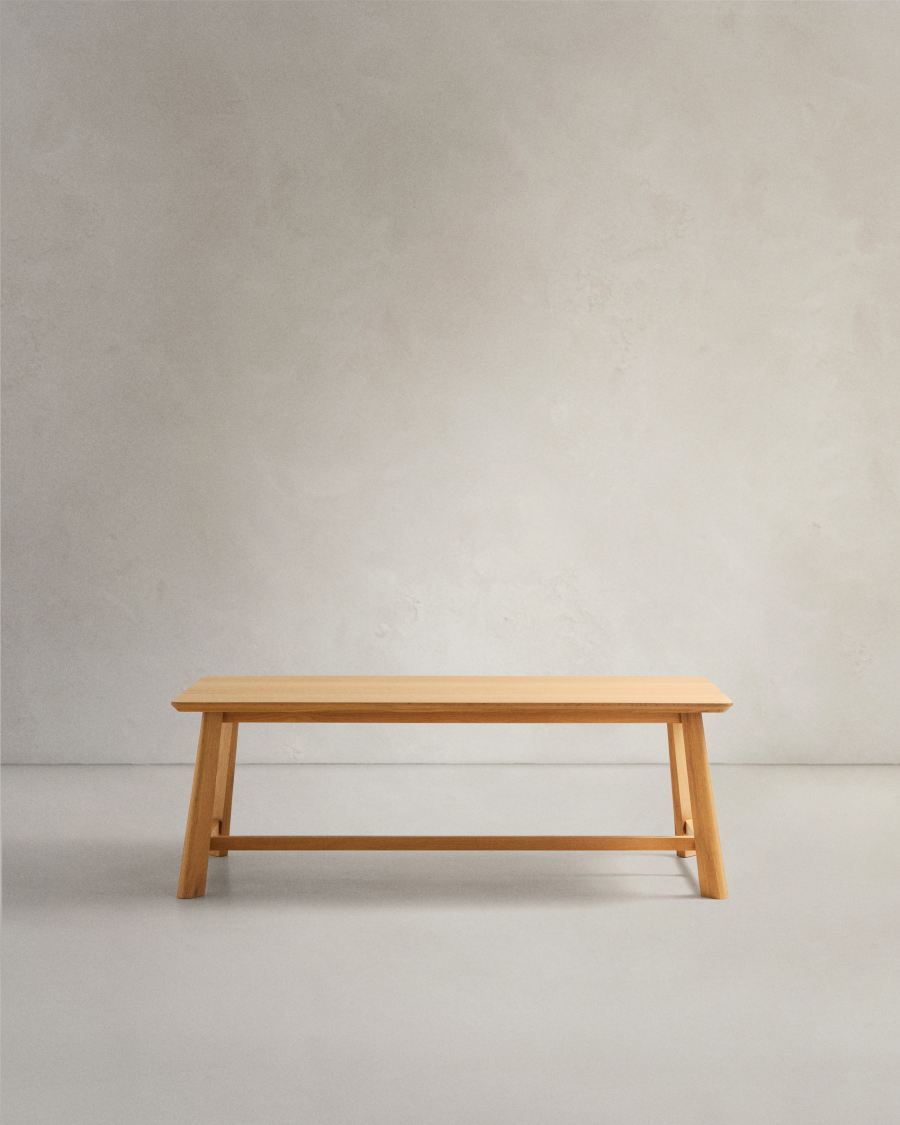 Tisch Idun aus furniertem und massivem Eichenholz mit Finish in natürlichem Farbton FSC Mix Credit 220 x 100 cm