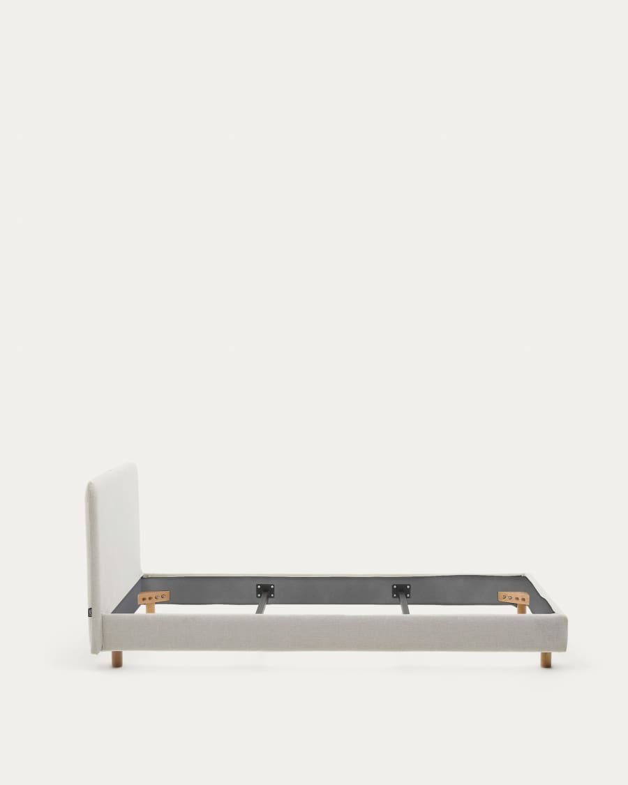 Letto sfoderabile Valma in ciniglia perla con piedi in legno massello di faggio per materasso 90 x 200 cm