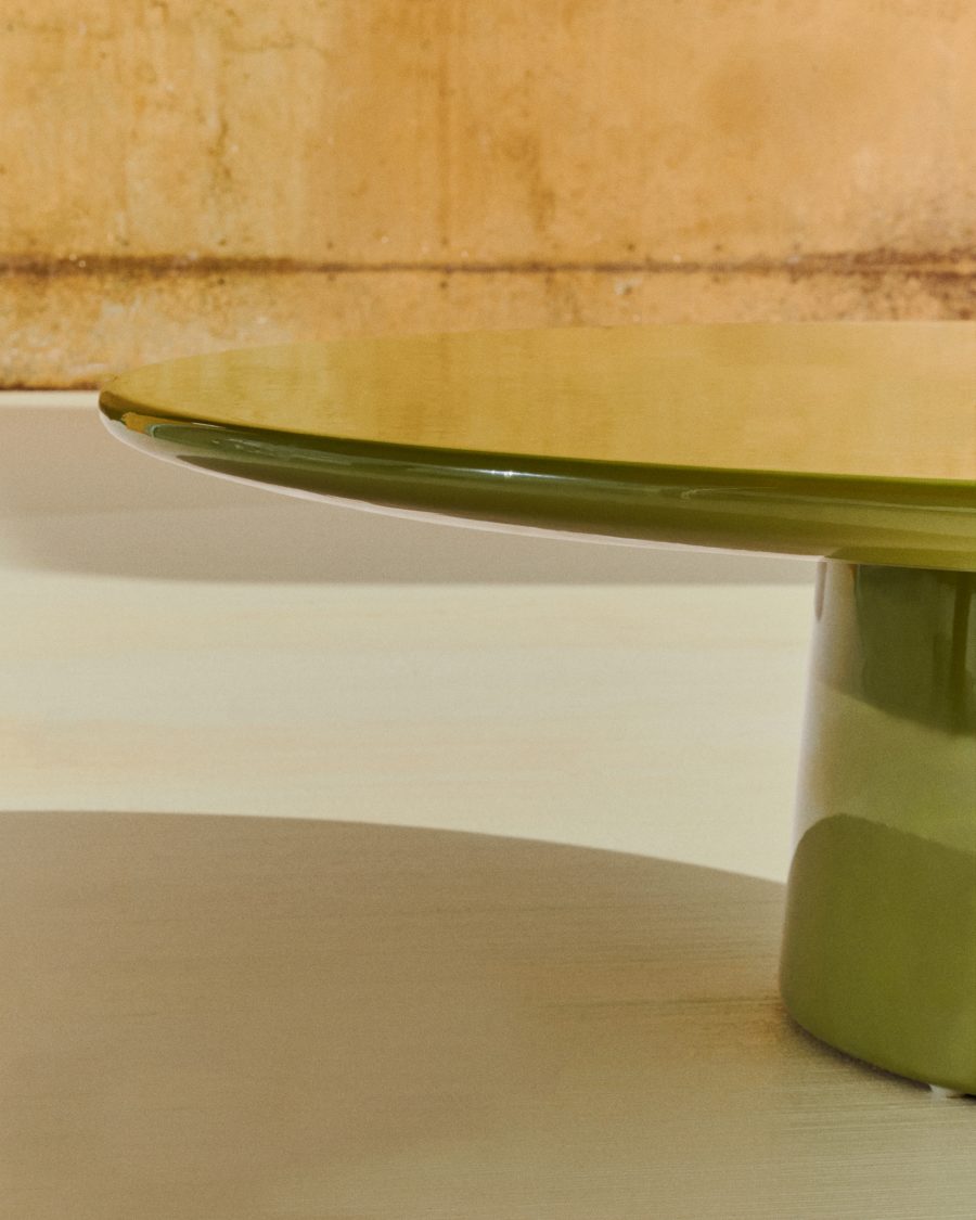 Albanella coffee table in cement with glossy green finish Ø110cm