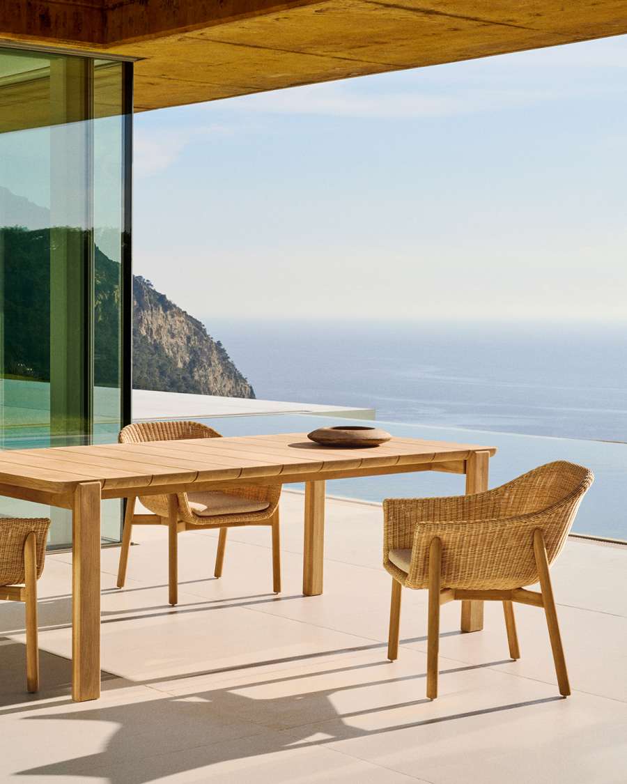 Icaro Tisch aus massivem Teakholz FSC 100% 220 x 102 cm