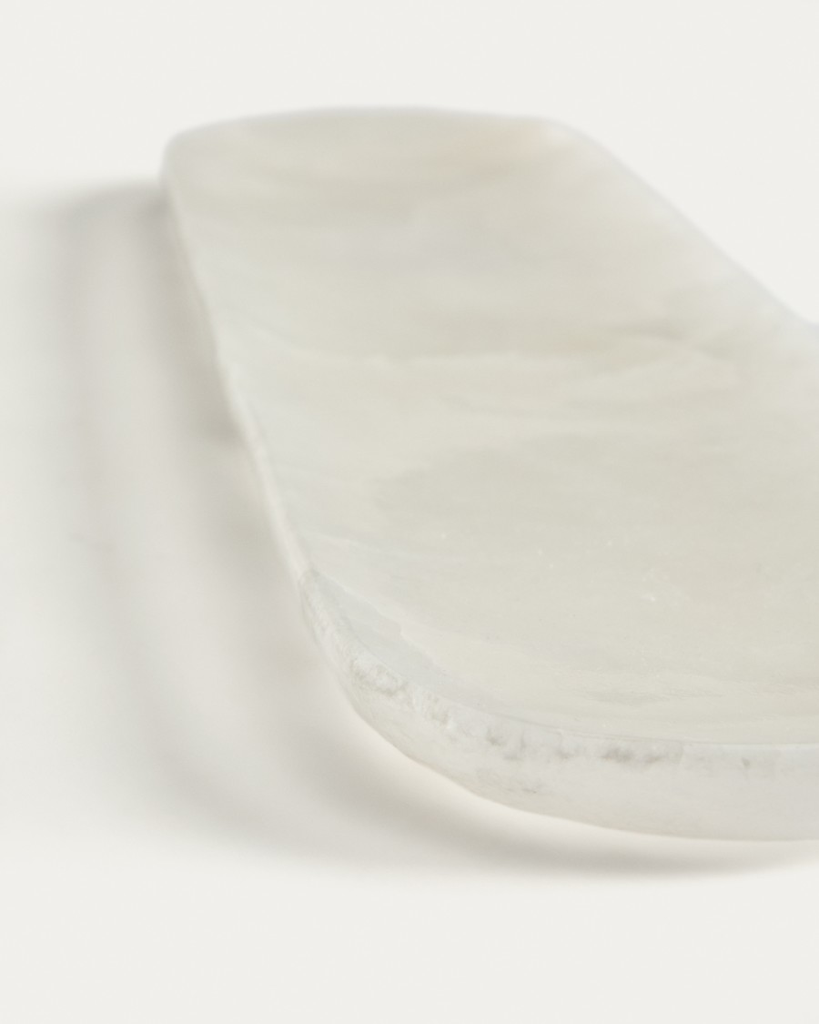 Noreli alabaster centrepiece