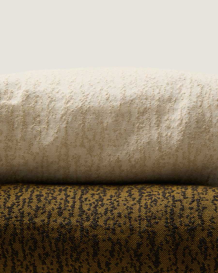 Melien cushion cover in green dot jacquard 50 x 50 cm