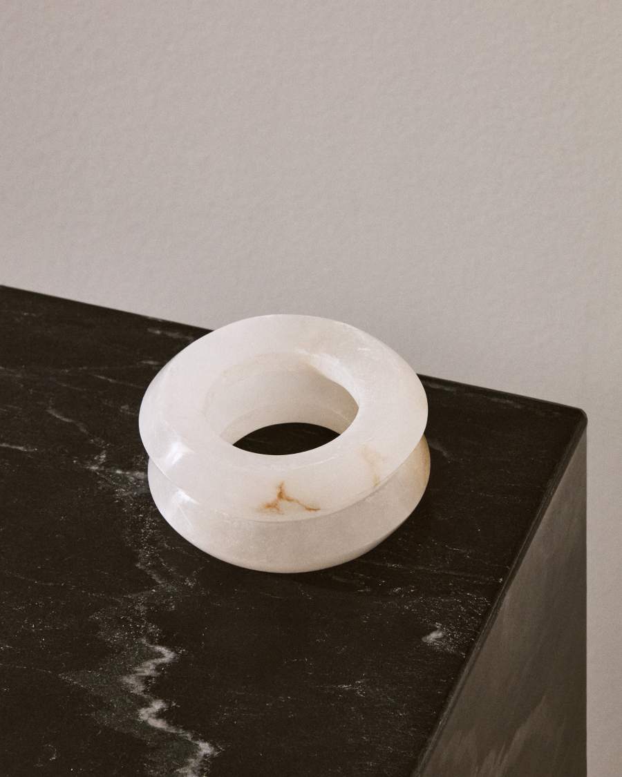 Noreli set of 2 alabaster napkin rings