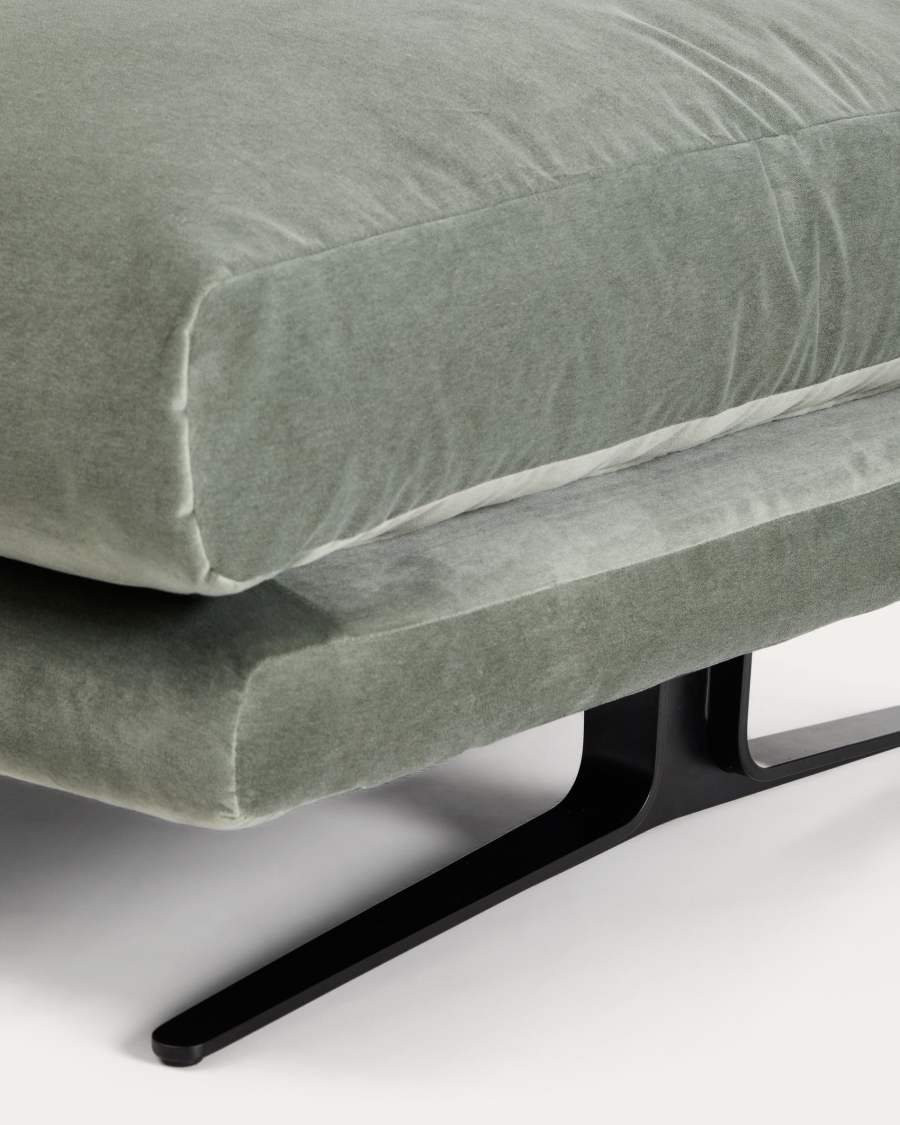 Veliro footrest in green velvet with steel legs with black finish 85 x 90 cm FSC Mix Credit