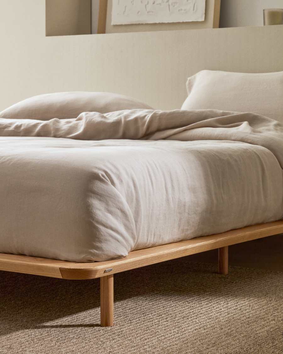 Lit Anielle en bois de frêne pour matelas de 180 x 200 cm
