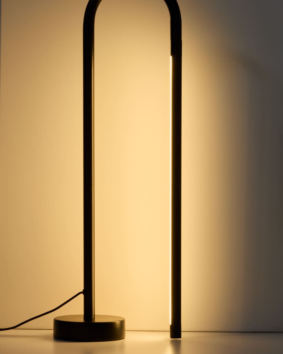 Bow black aluminium table lamp
