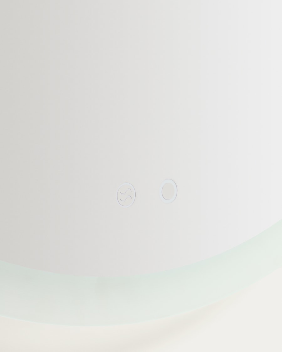 Mervi round bathroom mirror with LED light and anti-fog Ø 80cm