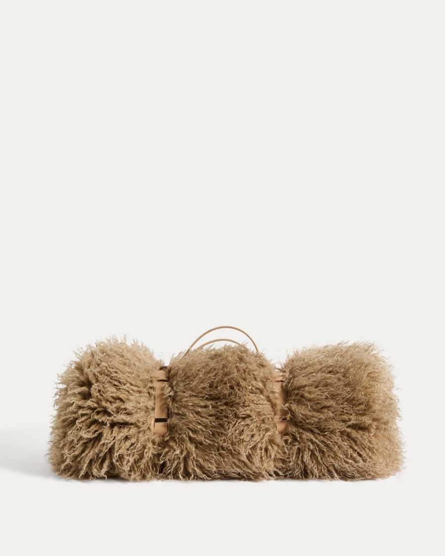 Akla green faux-fur blanket 130 x 170cm